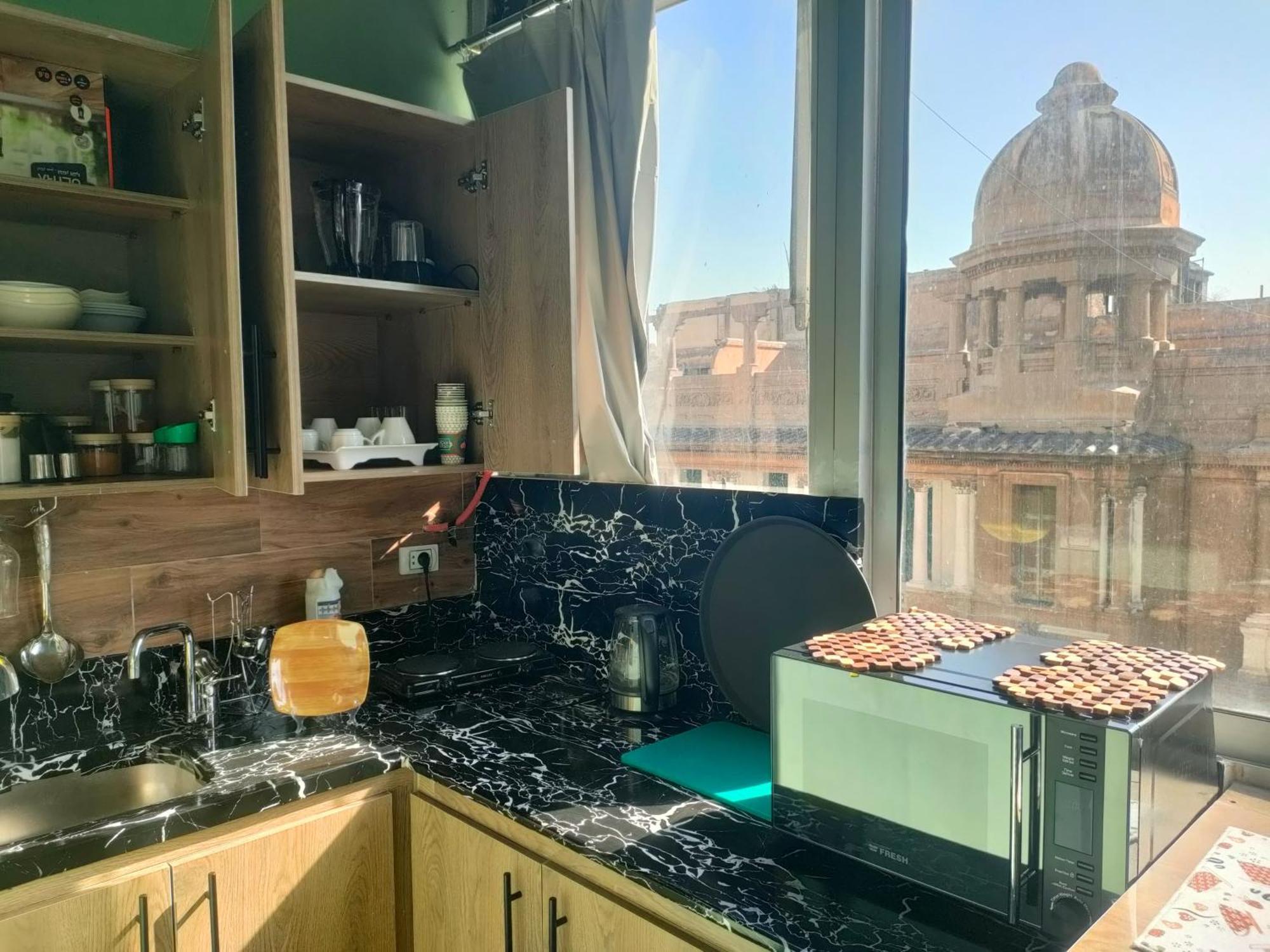 Central Stay Suites דירה